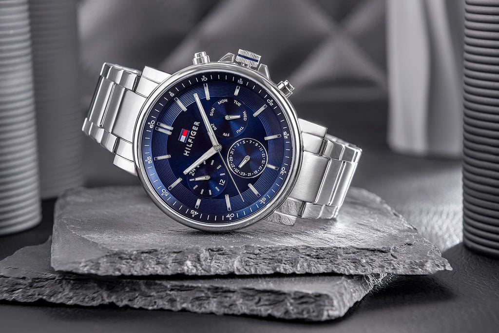 Tommy Hilfiger Men’s Watch – Model 1710588 | Blue Dial with Silver Stainless-Steel Bracelet