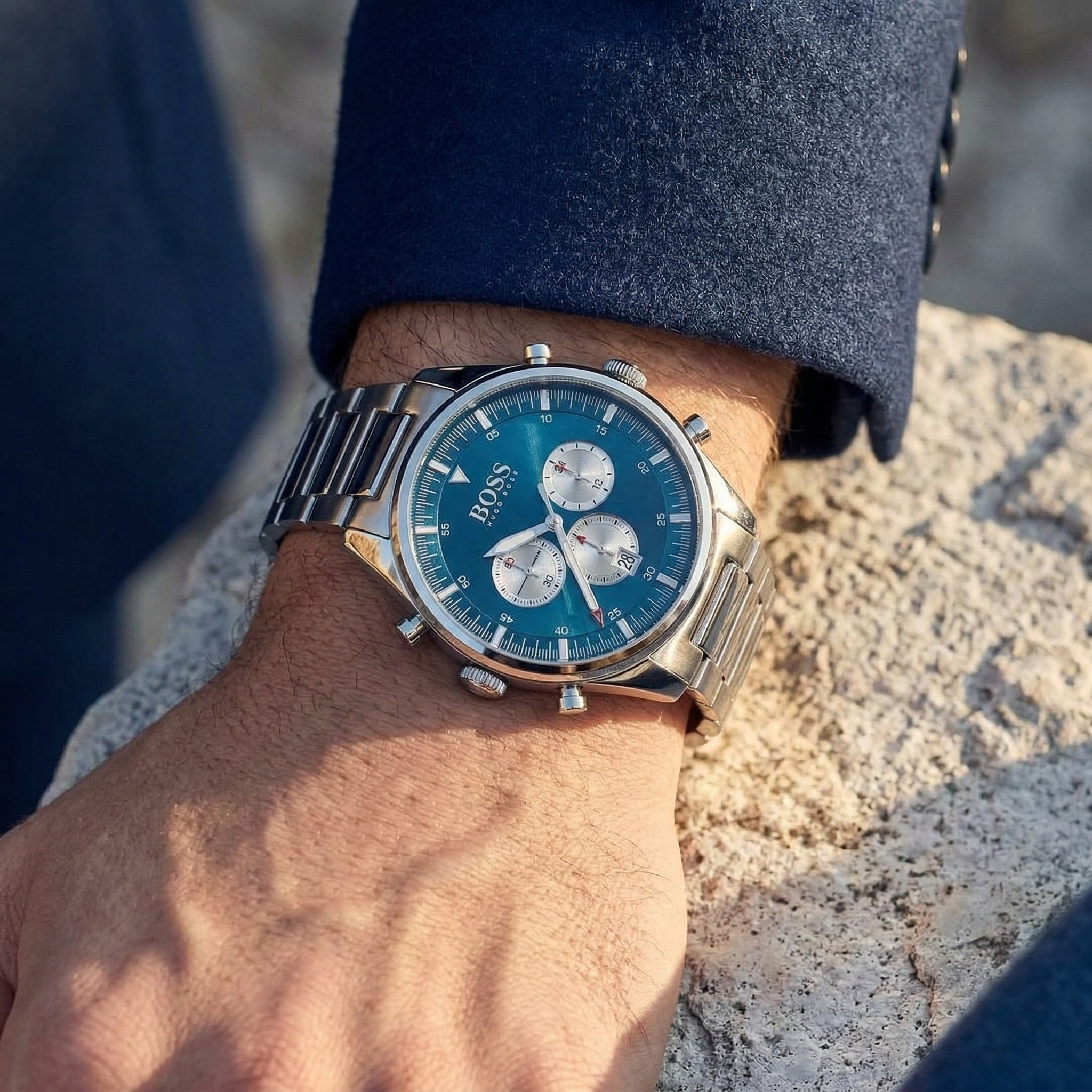 Hugo Boss Pioneer 1513713 Silver Case Blue Dial Silver Metal Men's Watch