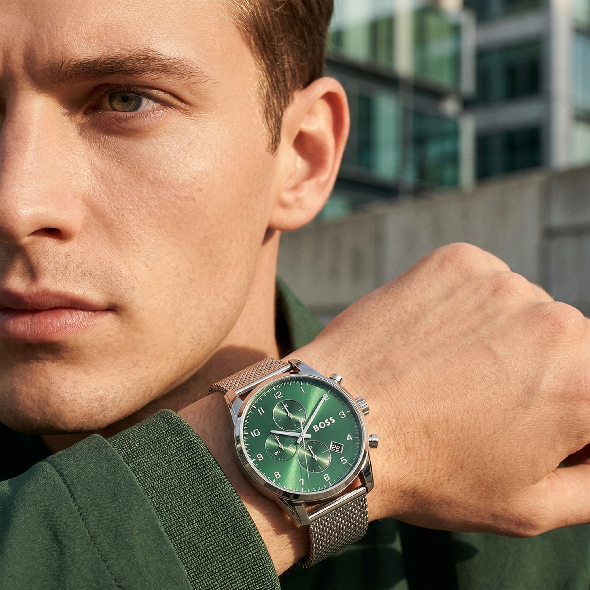 Hugo Boss Skymaster 1513938 Silver Case Green Dial Silver Mesh Bracelet Men's Watch