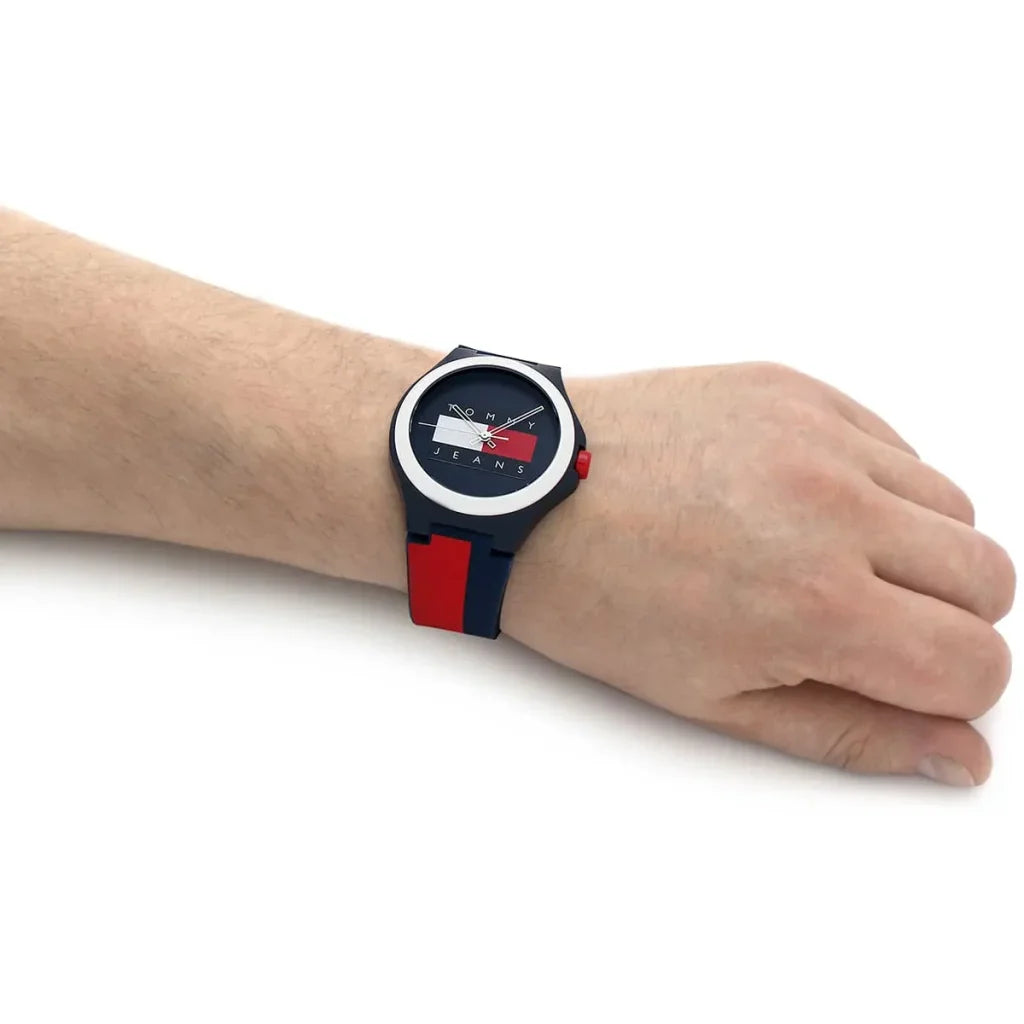 Tommy Hilfiger Unisex Watch – Model 1720025 | Berlin Sporty Modern Design