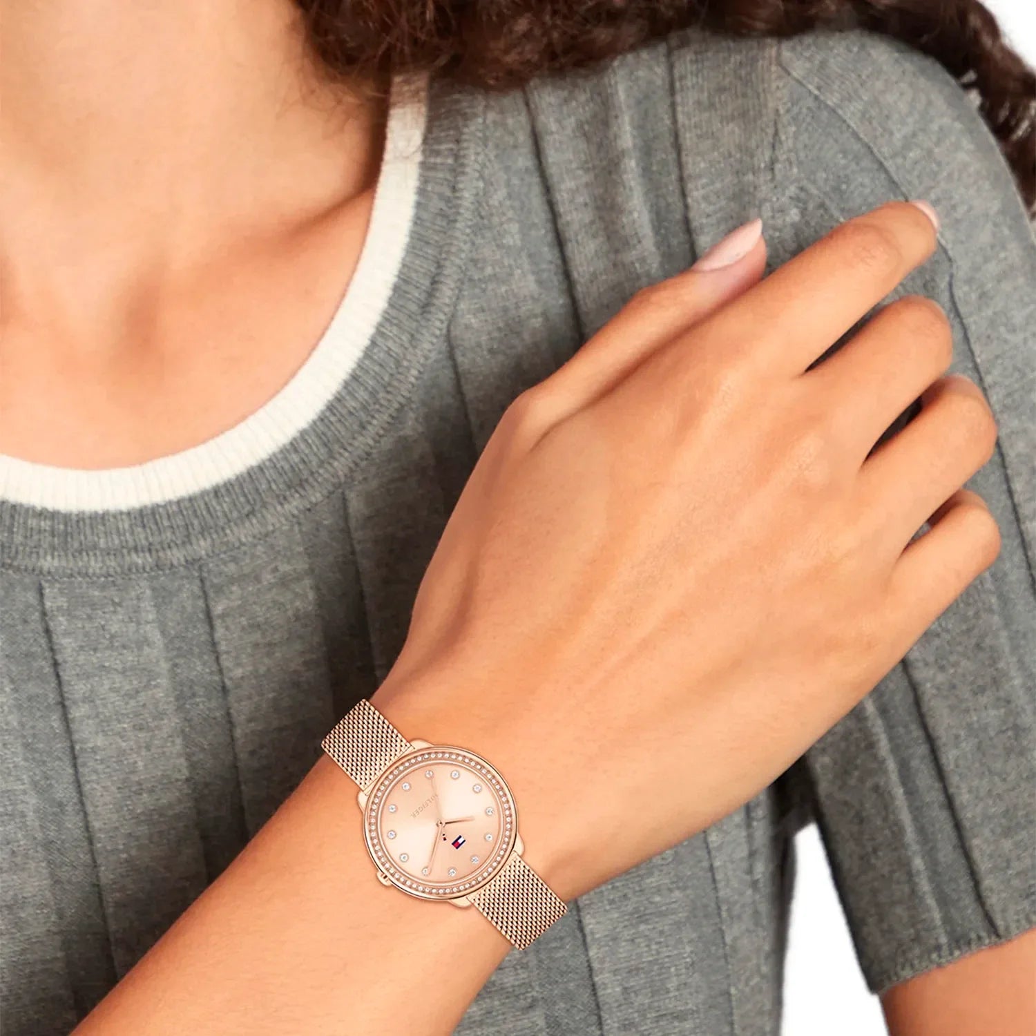 Tommy Hilfiger Women’s Watch – Model 1782700 | Elegant Rose Gold Stainless Steel Design