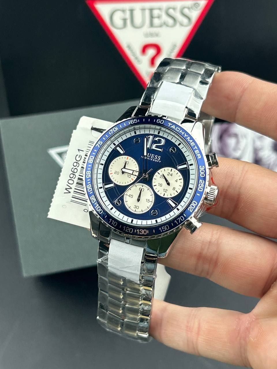 Guess Watch For Men W0969G1