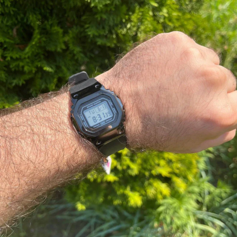 SKMEI 1796 ساعة رياضية مقاومة للماء من الفولاذ سوار مطاطي متعددة الوظائف، اسود