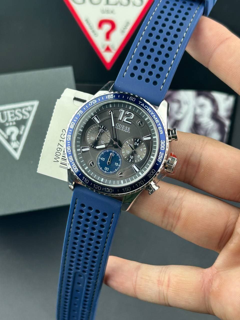 Guess Watch For Men W0971G2