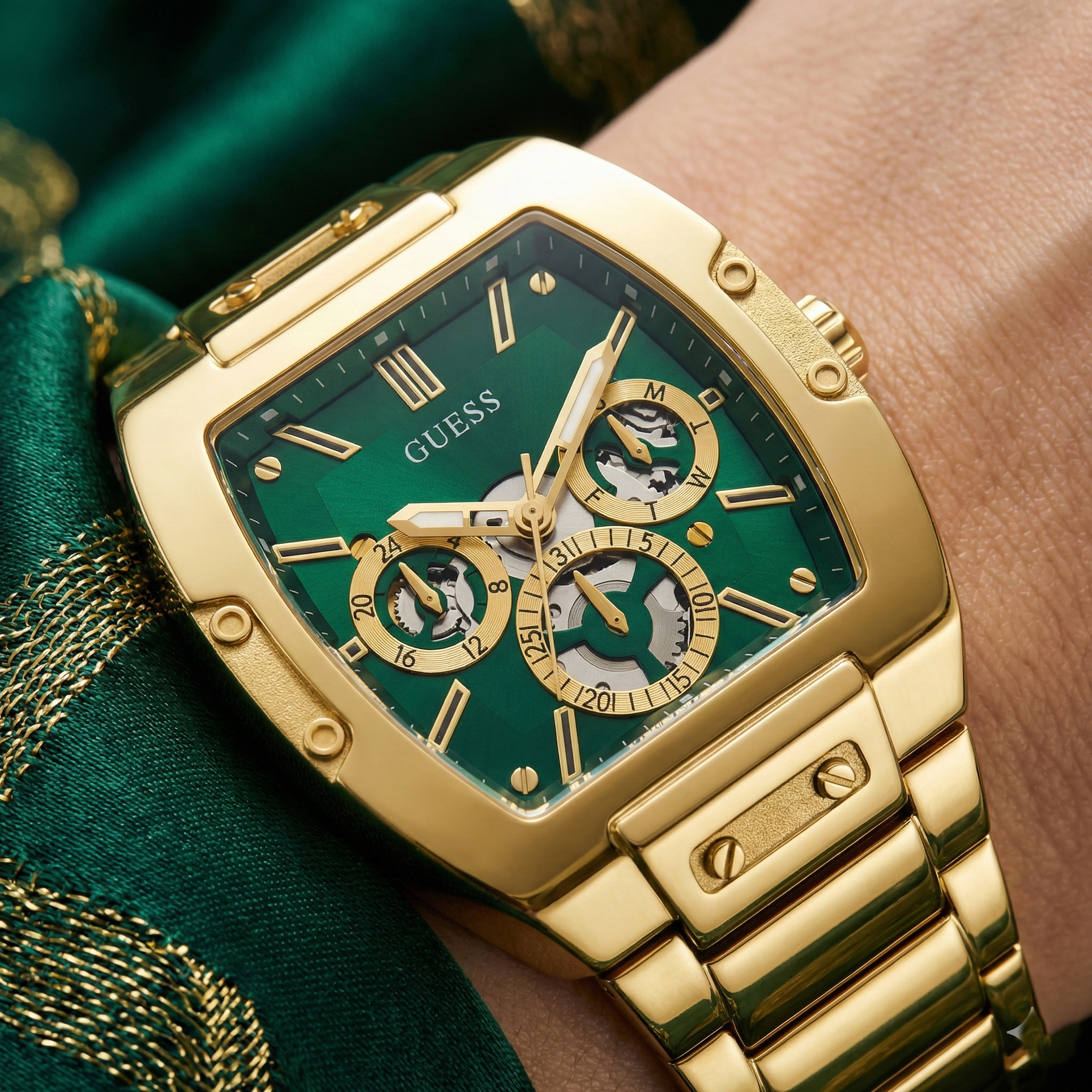 Guess Phoenix GW0456G3 Men's Gold-Tone & Green Dial Watch