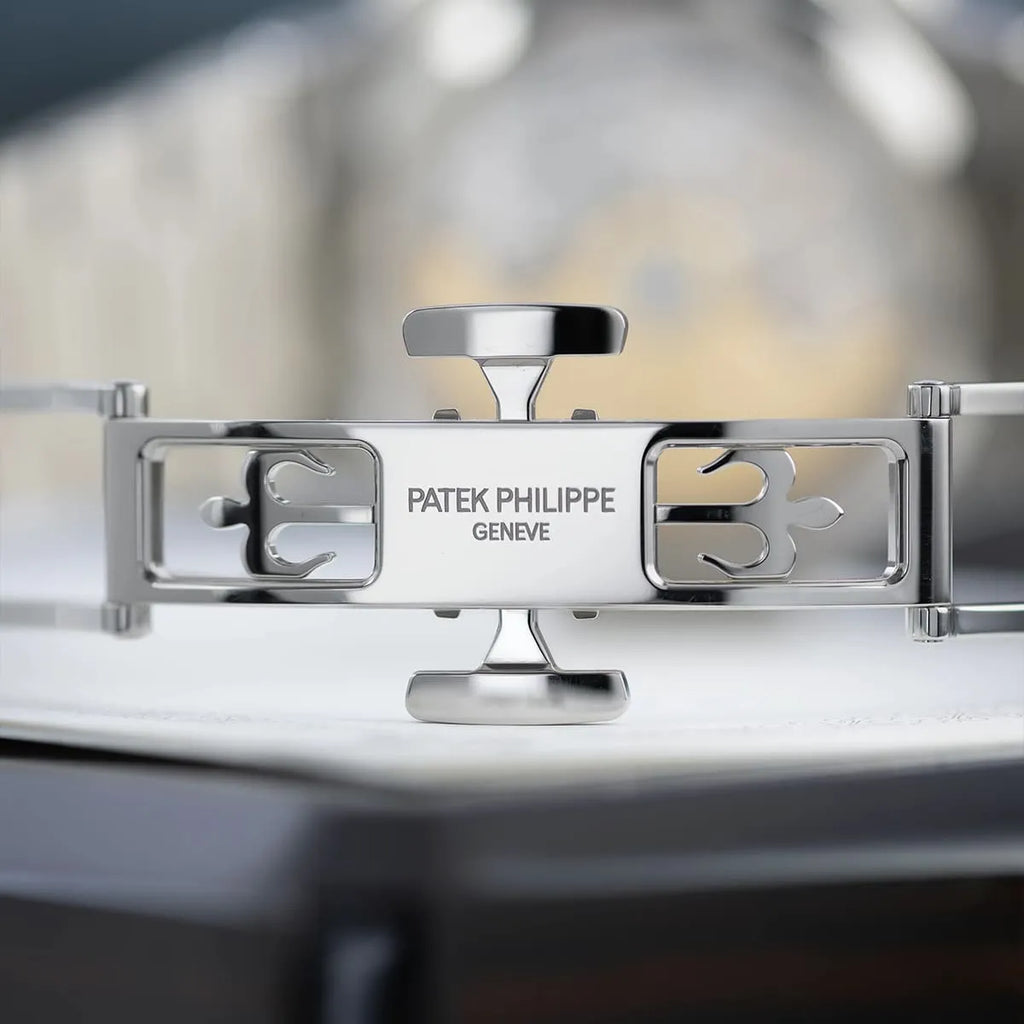 Patek Philippe Watch Men’s Nautilus Travel Time Chronograph