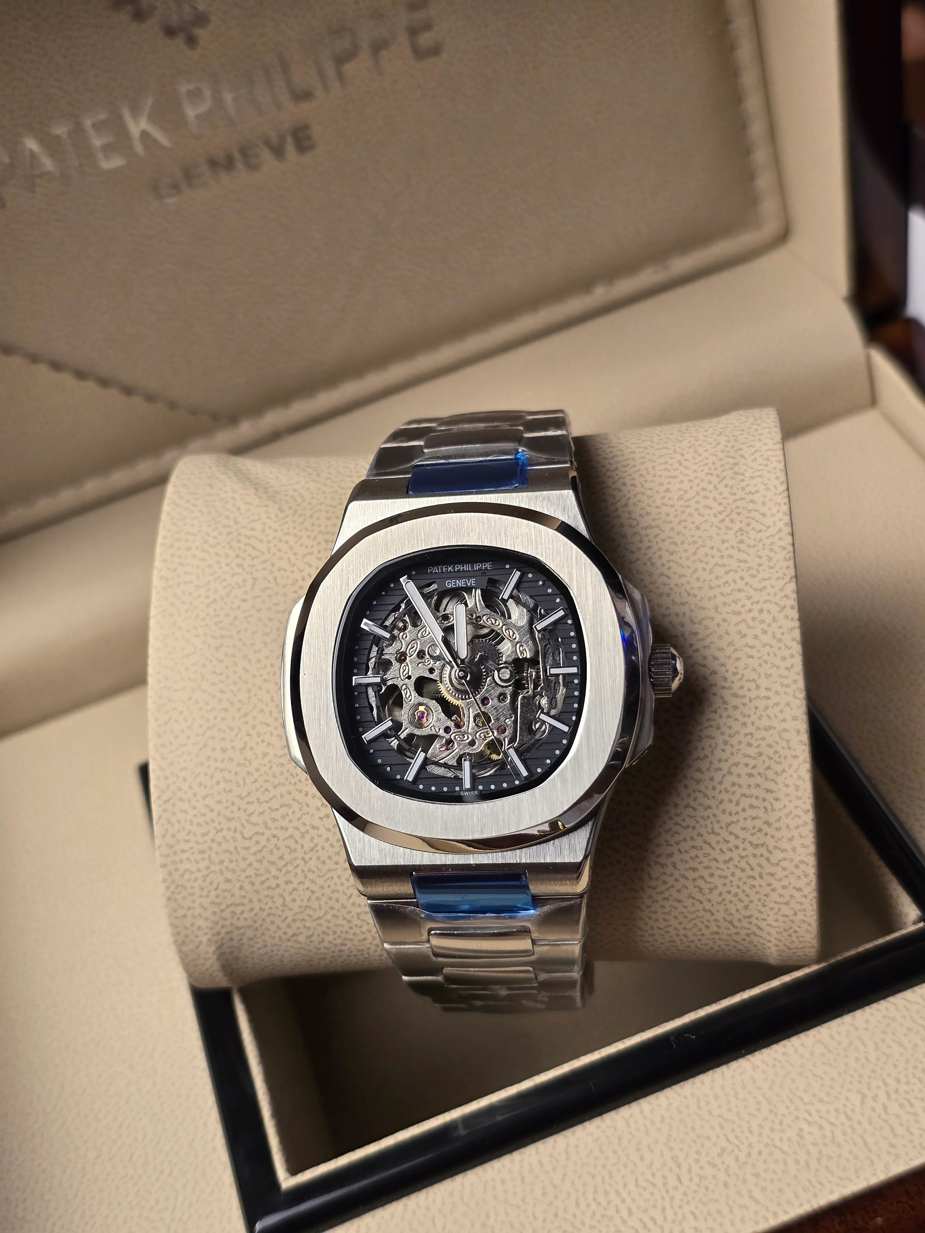 PATEK PHILIPPE CHRONOGRAPH WATCH black WITH STAINLESS STEEL SILVER BELT